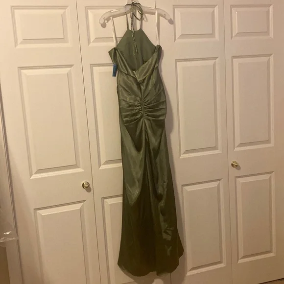 david bridal green dress Size 4 David's Bridal Green Dress